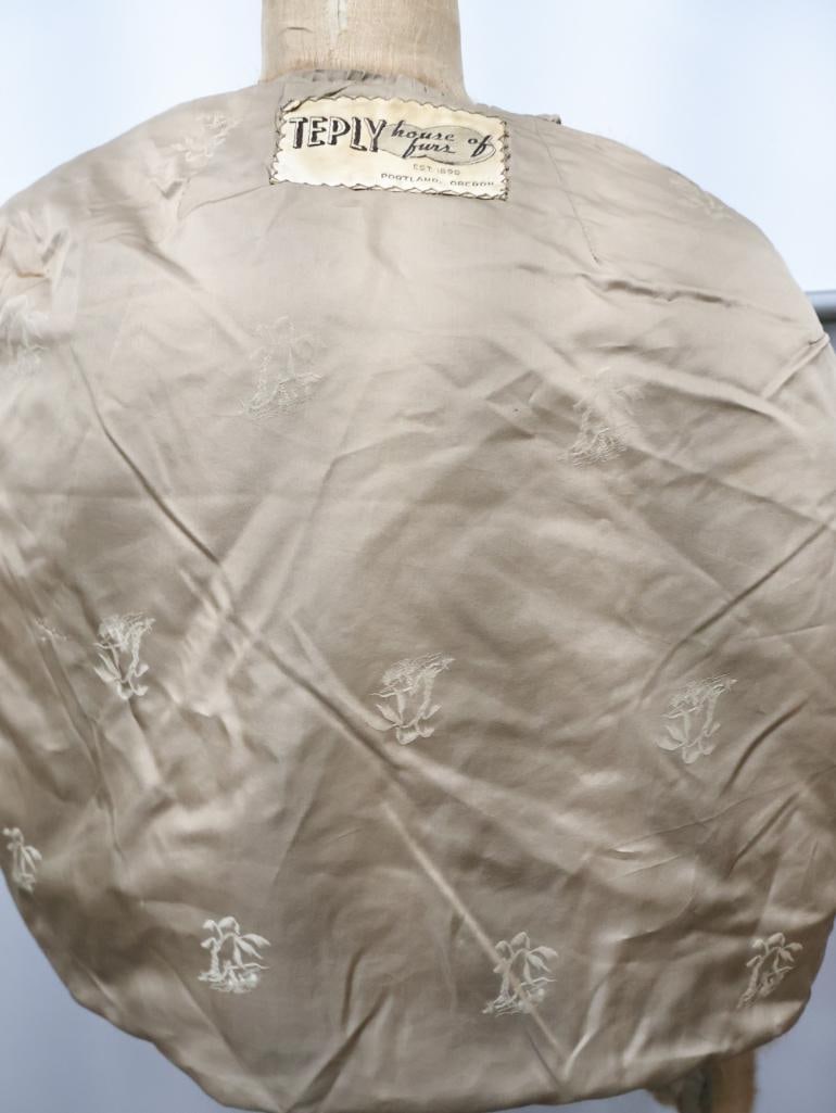 Vintage Mink Fur Wrap Shawl - 11
