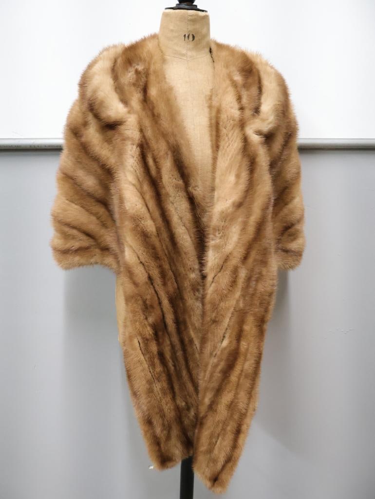 Vintage Mink Fur Wrap Shawl: No size marked, tag on inside states 'Teply House of Furs, Est. 1898 Portland Oregon'