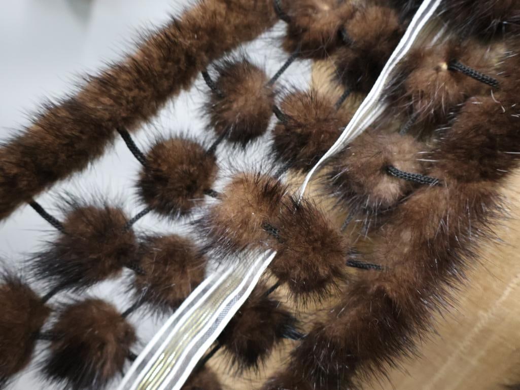 Two Vintage Mink Scarves - 16