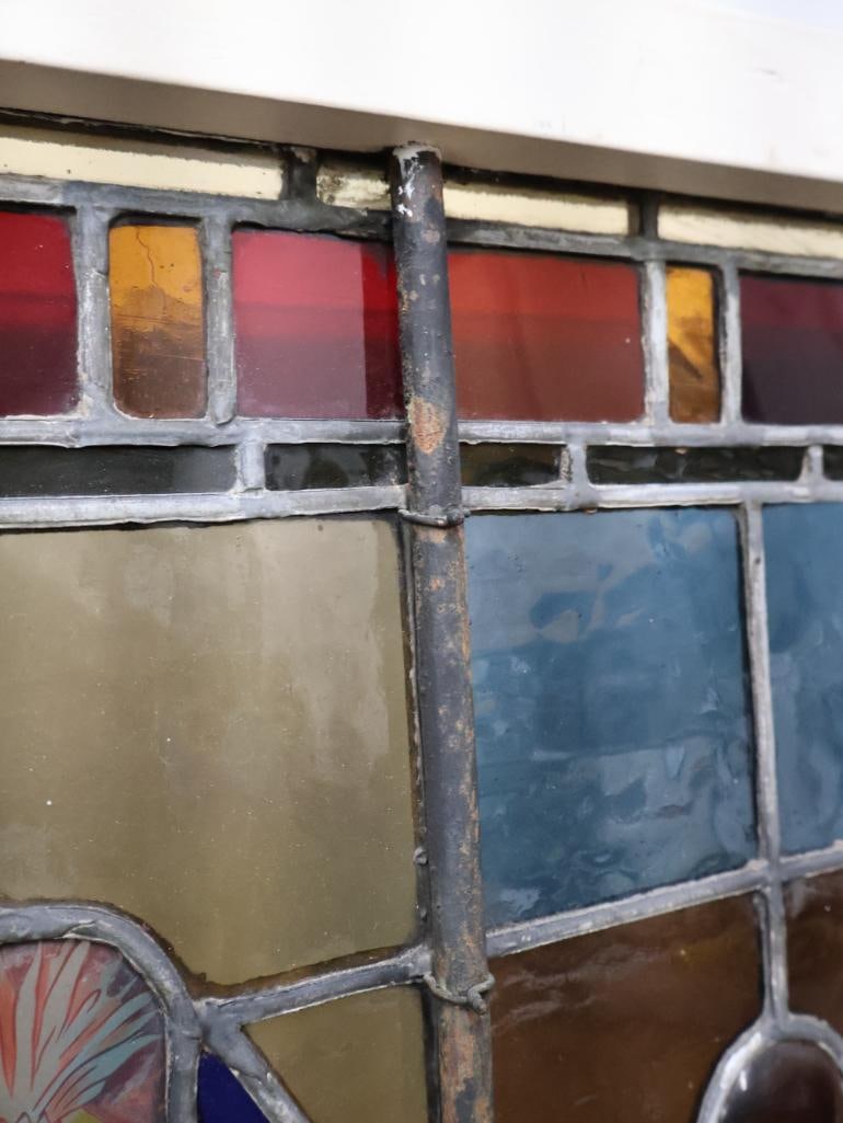 Lovely Antique Painted Bird Stained Glass Leadlight Window - 19