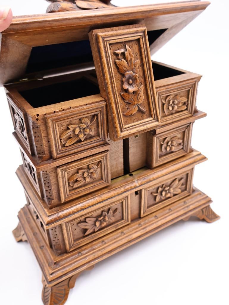 Antique Chinese Foot Binding Shoes, Wood Jewelry Box and Cat Statue - 13