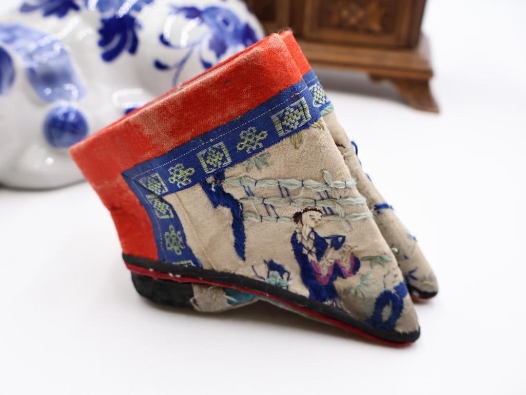Antique Chinese Foot Binding Shoes, Wood Jewelry Box and Cat Statue - 3