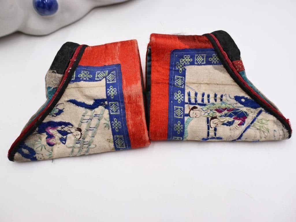 Antique Chinese Foot Binding Shoes, Wood Jewelry Box and Cat Statue - 6