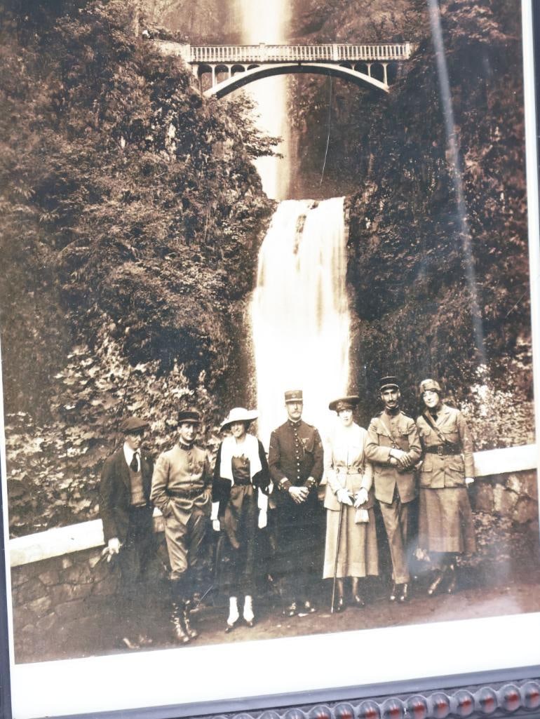 Framed Antique Photo of Multnomah Falls - 3