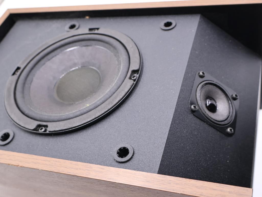 Pair of Vintage 1992 Bose Reflecting Speakers - 10