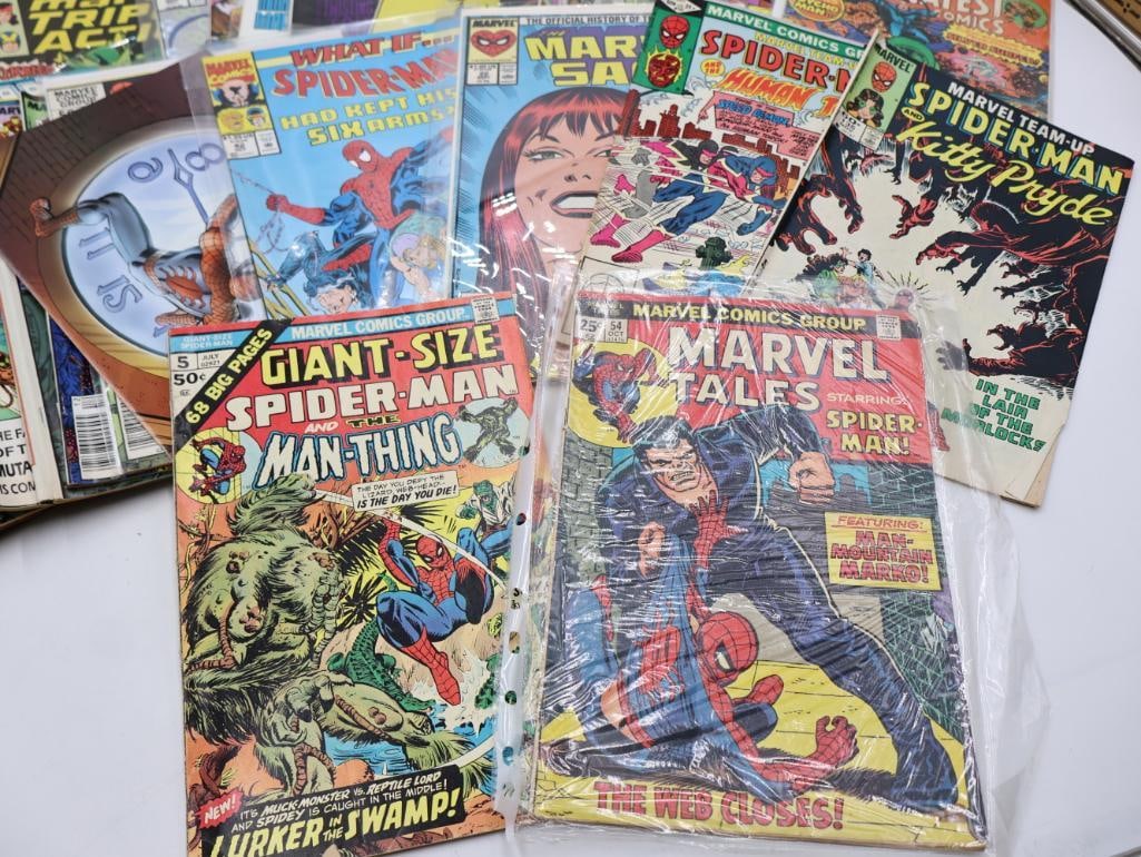 Large Lot of Various Marvel Comics - 11