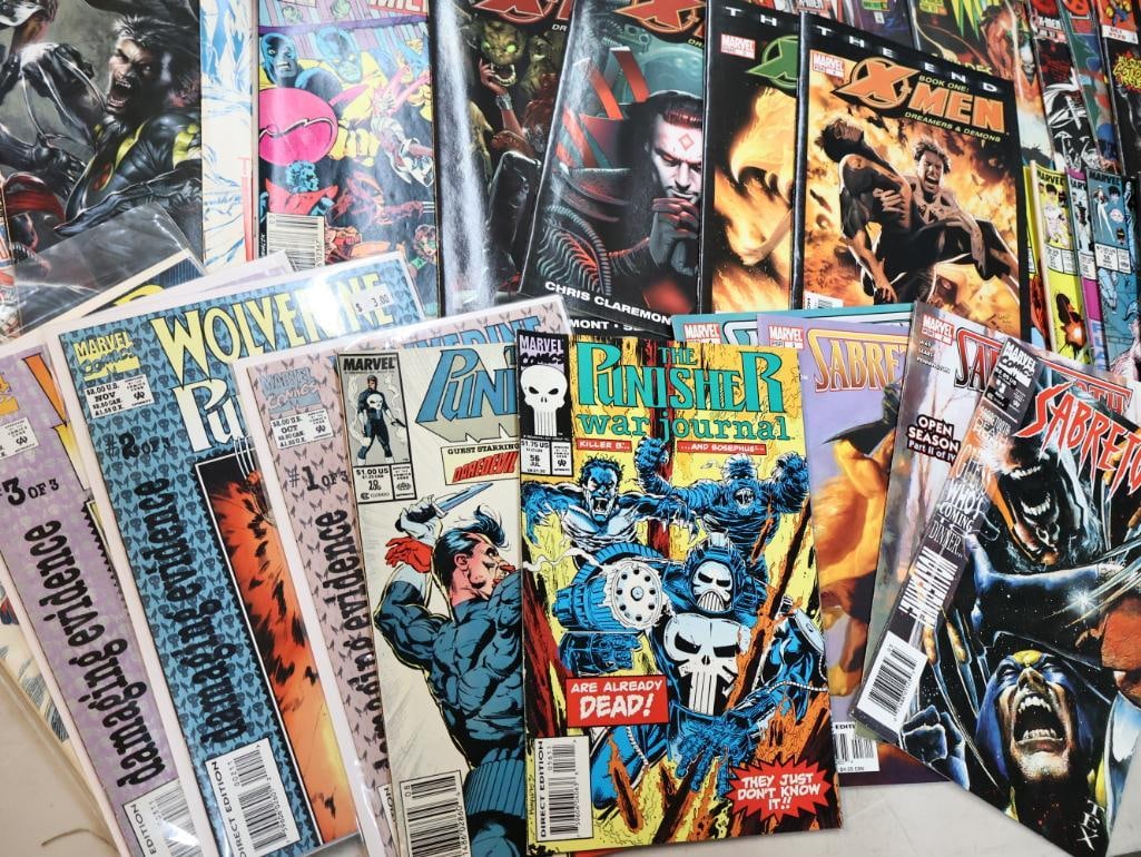 Huge Lot of Marvel Comics - 11