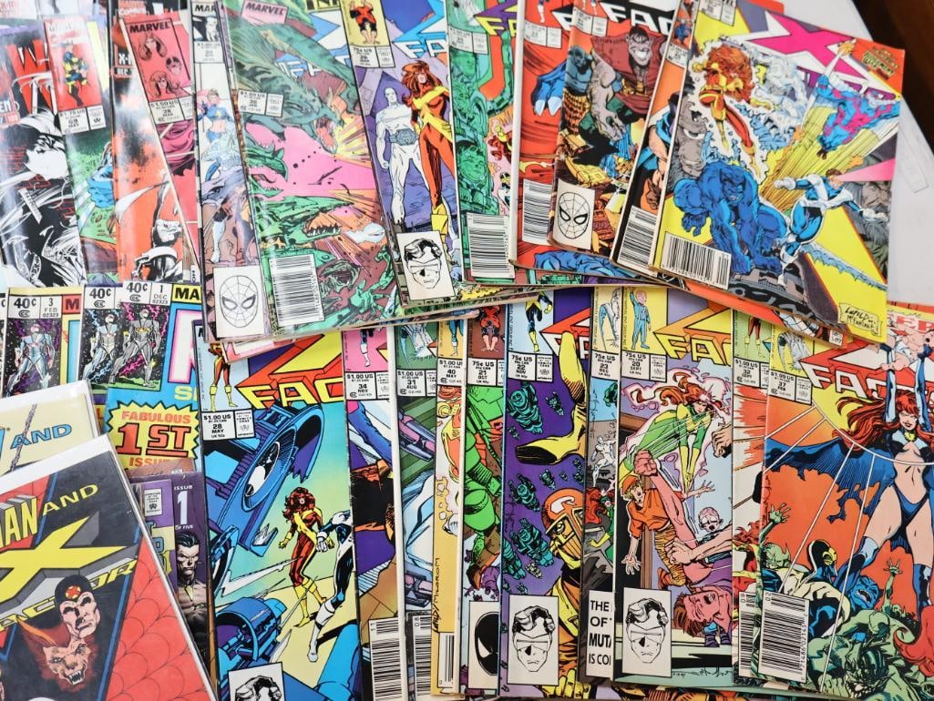 Huge Lot of Marvel Comics - 8