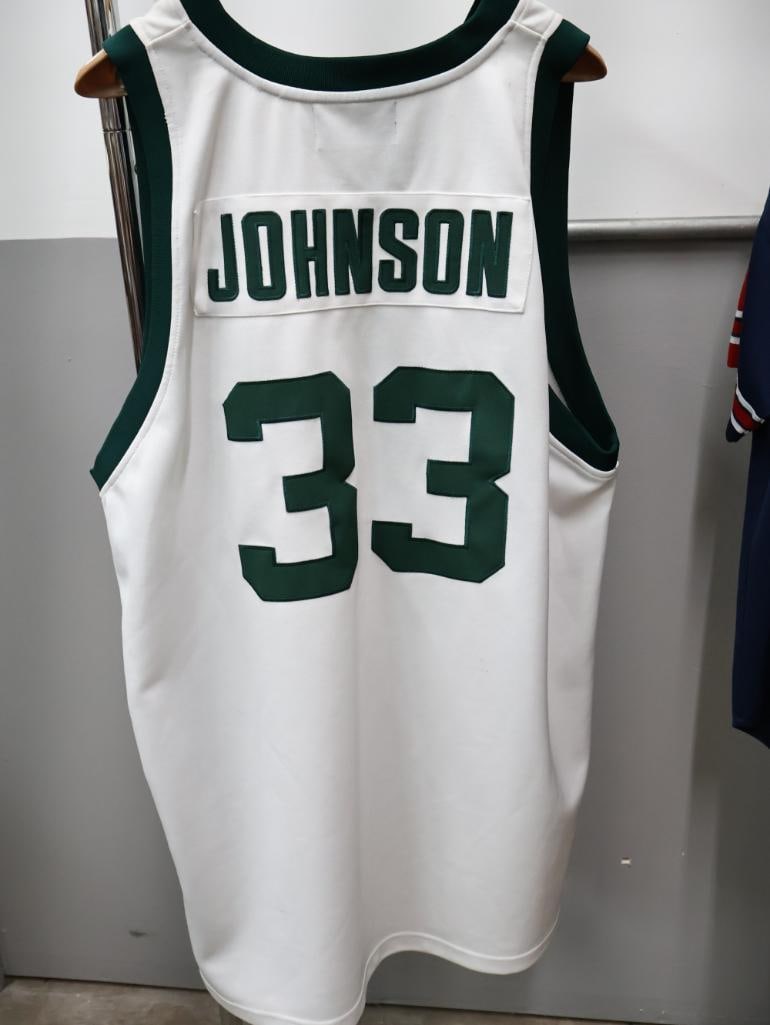 Magic Johnson Jersey, Braves Jersey, and Bulldogs Windbreaker - 9