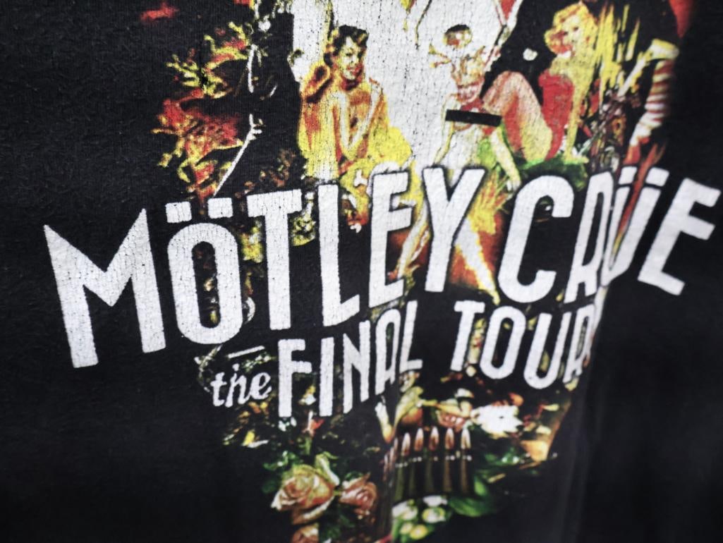 Two Bob Seger rand Motley Crue Band T-Shirts - 12