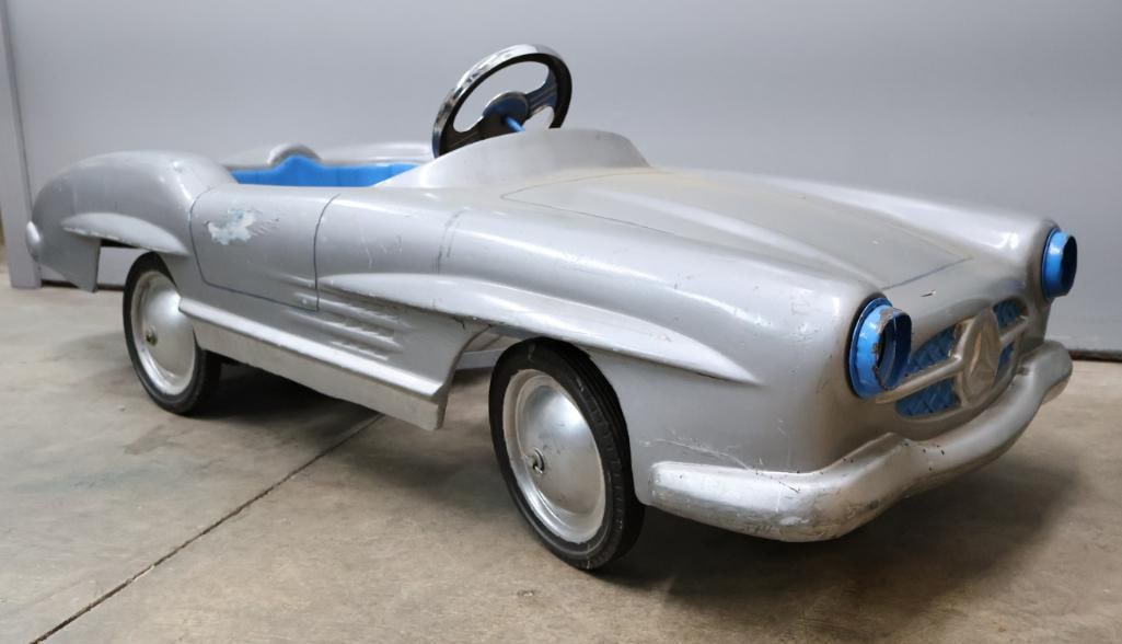 Vintage Silver Mercedes Pedal Car (1 of 18)