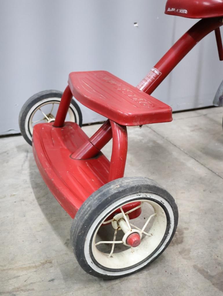 Radio Flyer Red Tricycle - 14