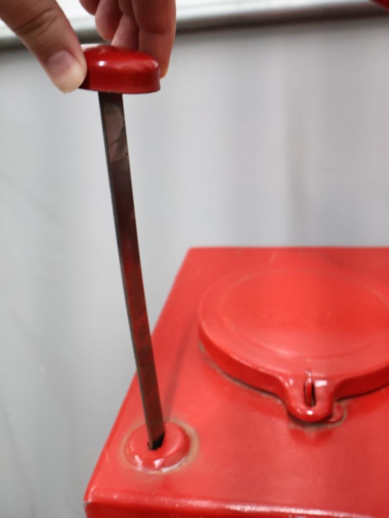 Vintage Oil Dispenser Light - 7