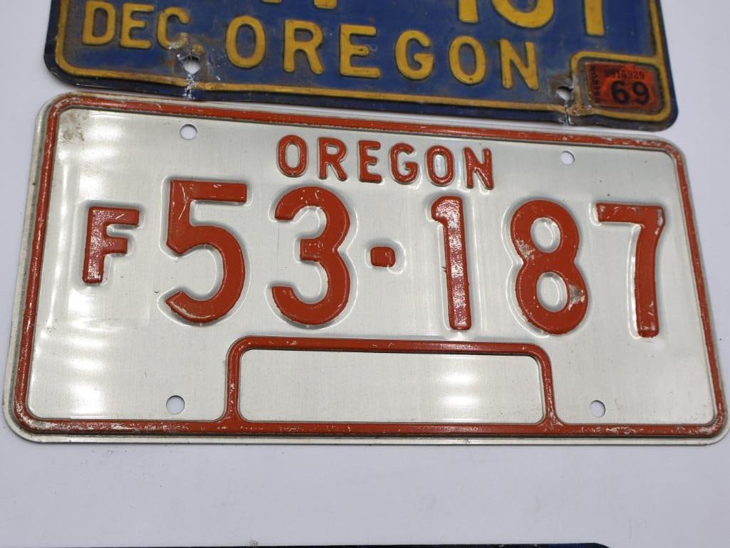 Three Vintage Oregon License Plates - 6