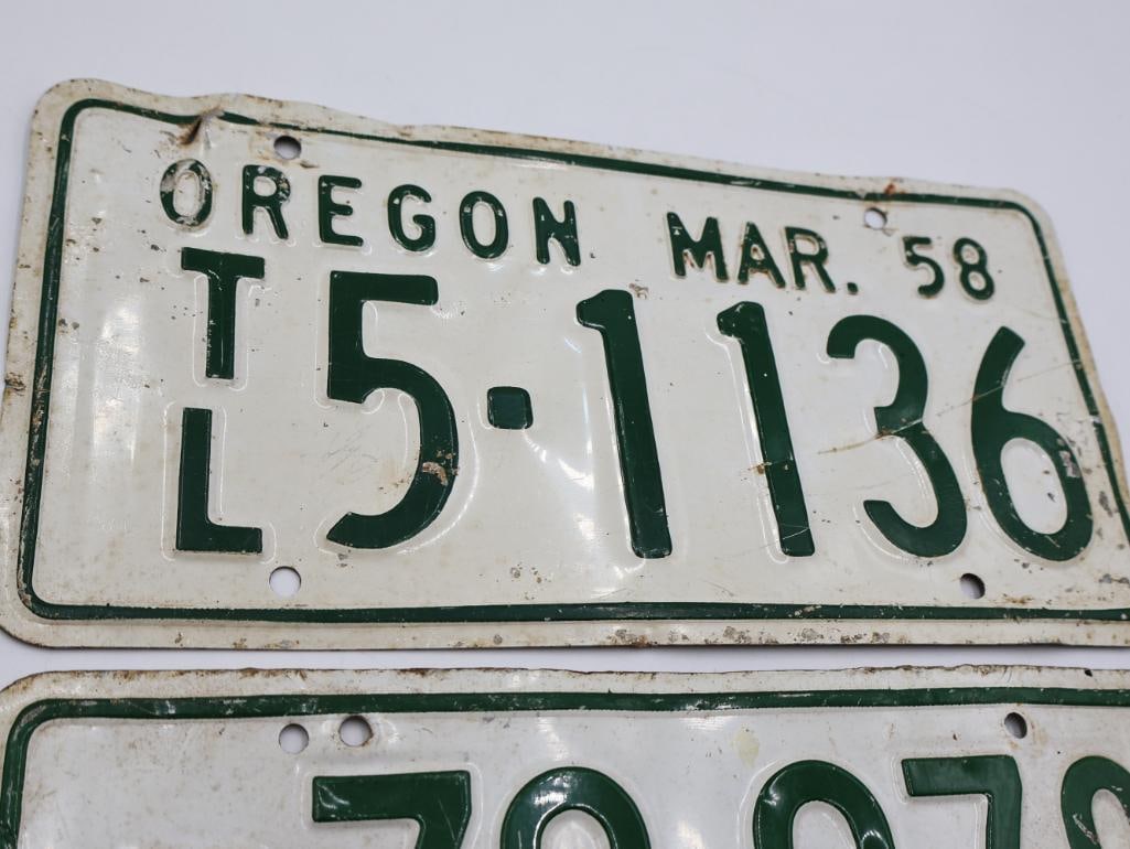 Two Vintage 50's Oregon Truck License Plates, Green and White - 5