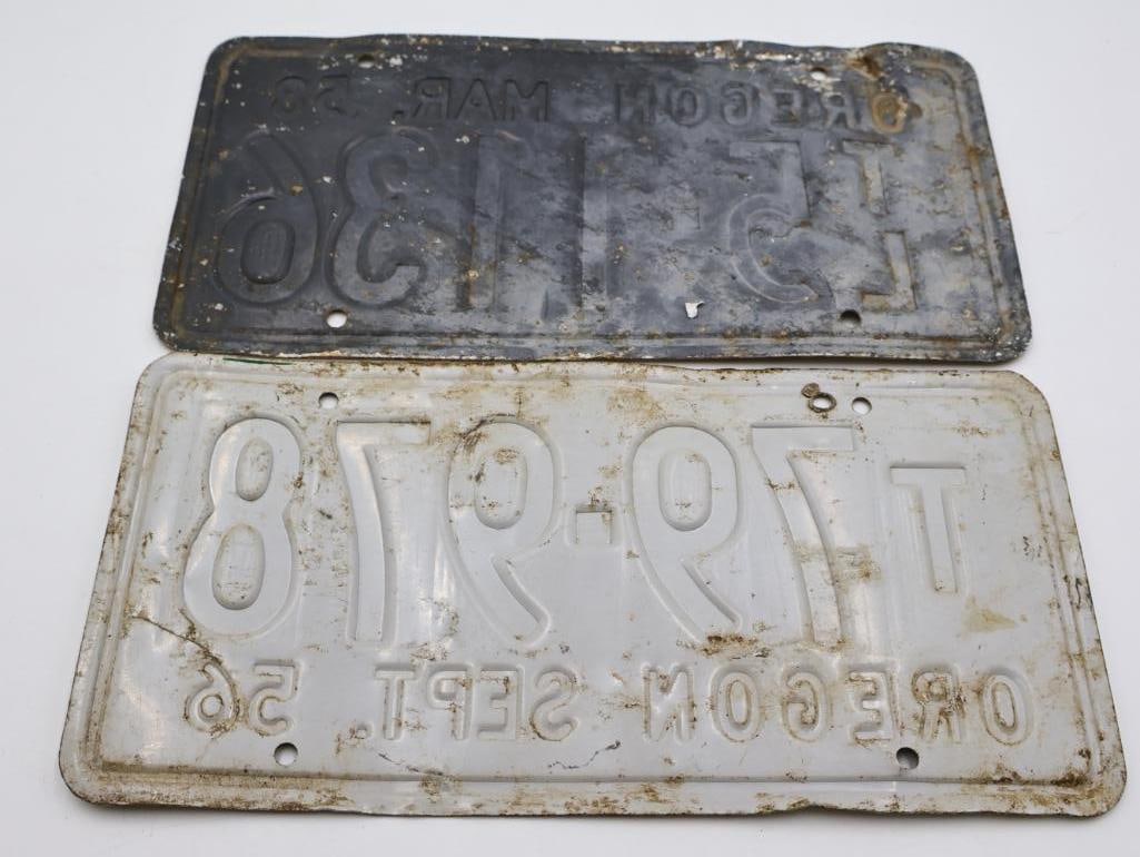 Two Vintage 50's Oregon Truck License Plates, Green and White - 6