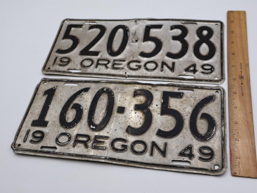 Two Vintage Oregon 1949 License Plates - 2