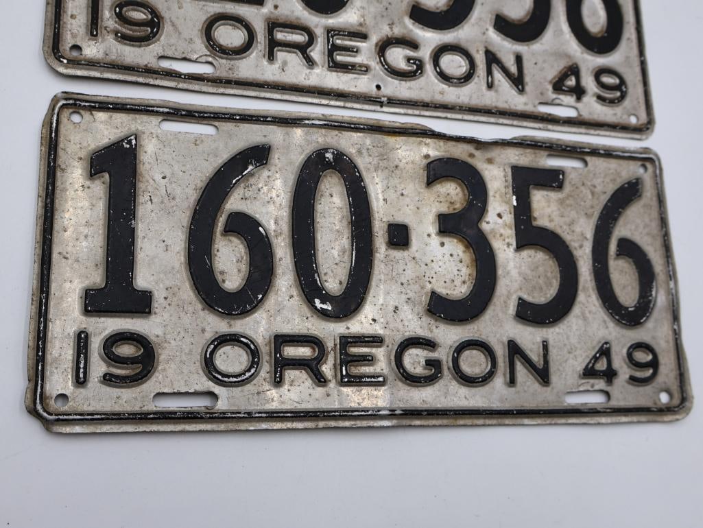 Two Vintage Oregon 1949 License Plates - 4