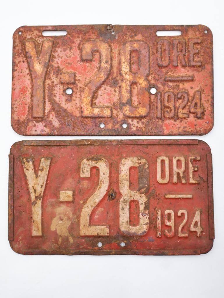 Antique Matched Pair of 1924 Oregon Motorcycle License Plates, One Double Sided - 2