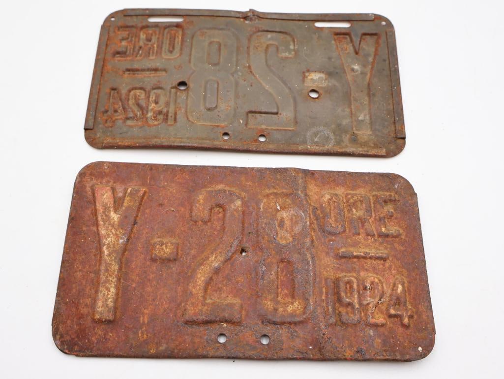 Antique Matched Pair of 1924 Oregon Motorcycle License Plates, One Double Sided - 7