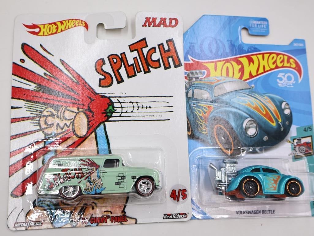Large Collection of Hot Wheels Including Tattoo Design CD Game - 7
