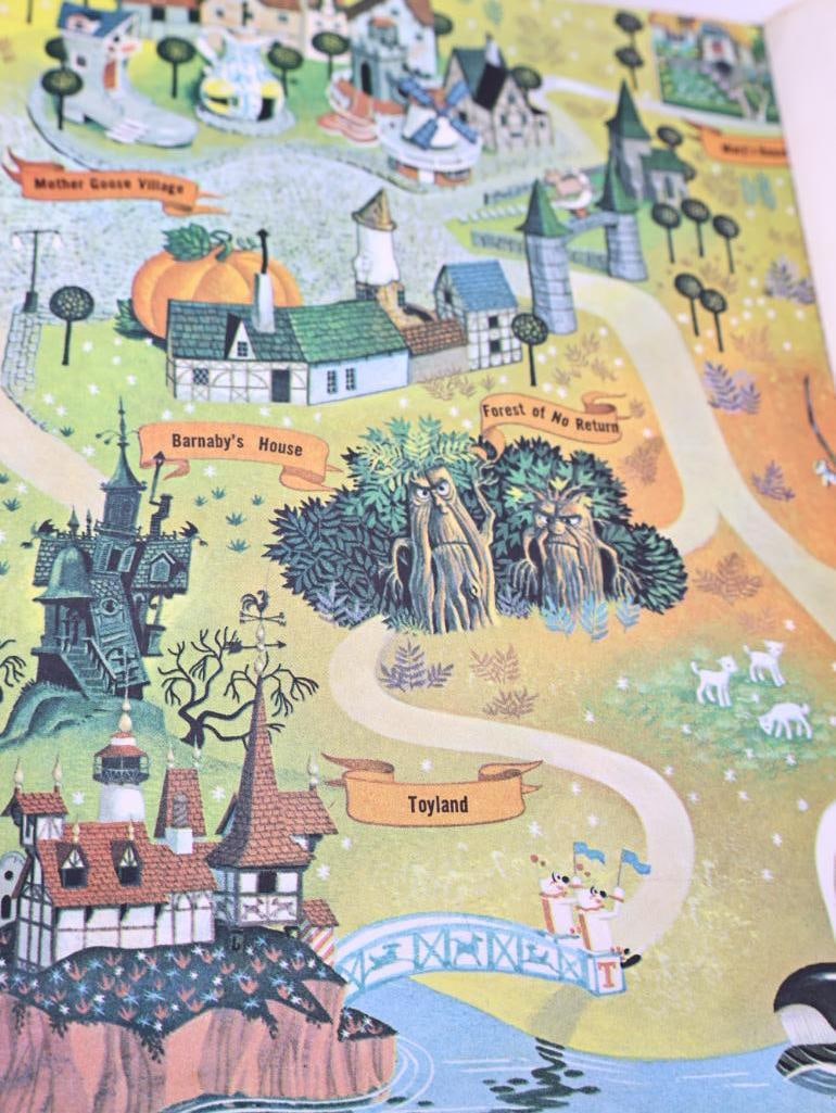 Vintage Disney Book Set and Vinyl Records - 15