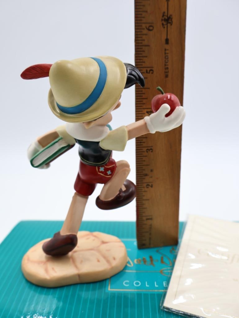 Walt Disney Classics Collection Pinocchio 'Good-bye, Father' - 3