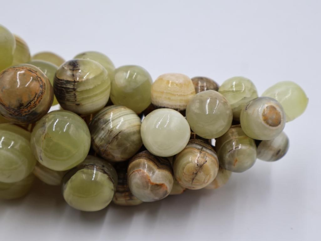 Vintage MCM Cluster of Stone Grapes - 3