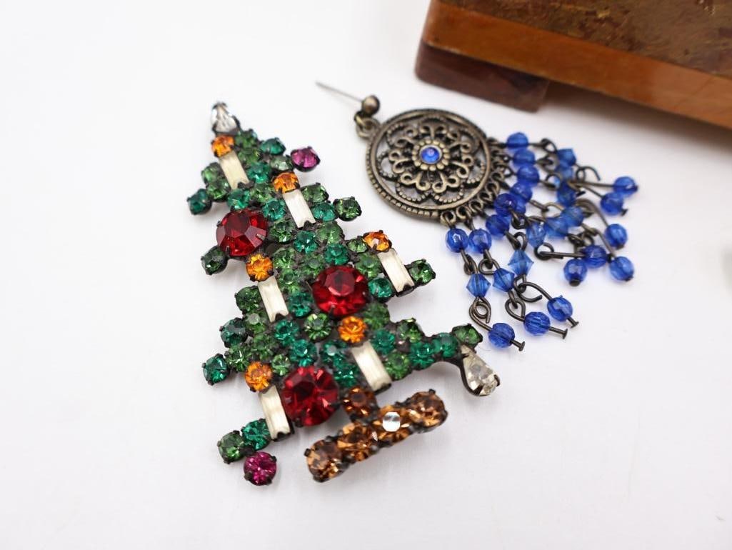 Vintage Jewelry Box with Assorted Costume Jewelry - 13