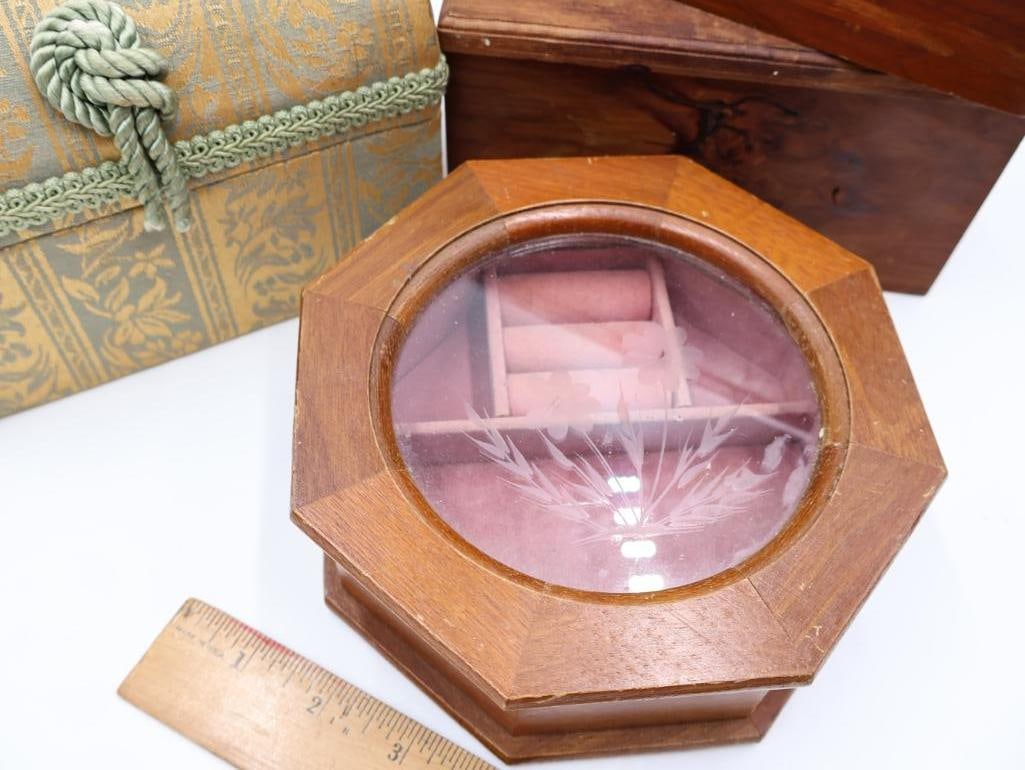 Vintage Ladies Hats, Purse, and Jewelry Boxes - 9