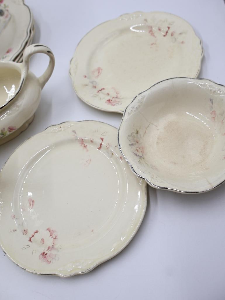 Vintage Homer Laughlin Virginia Rose Dishes - 8