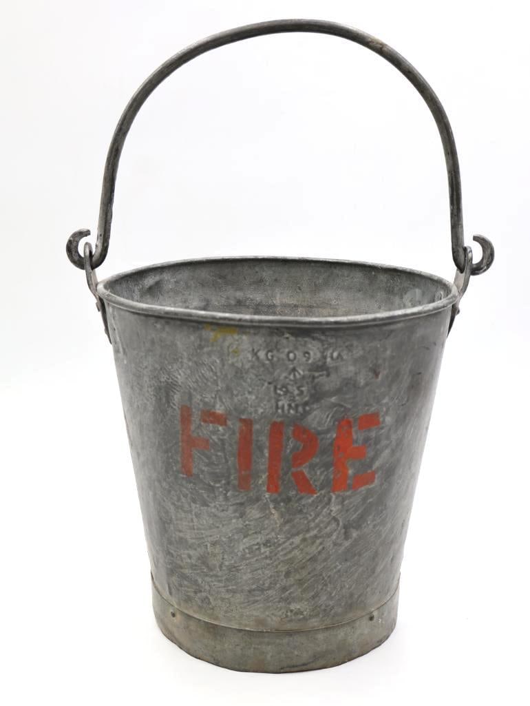 Vintage Galvanized Metal Fire Bucket (1 of 9)