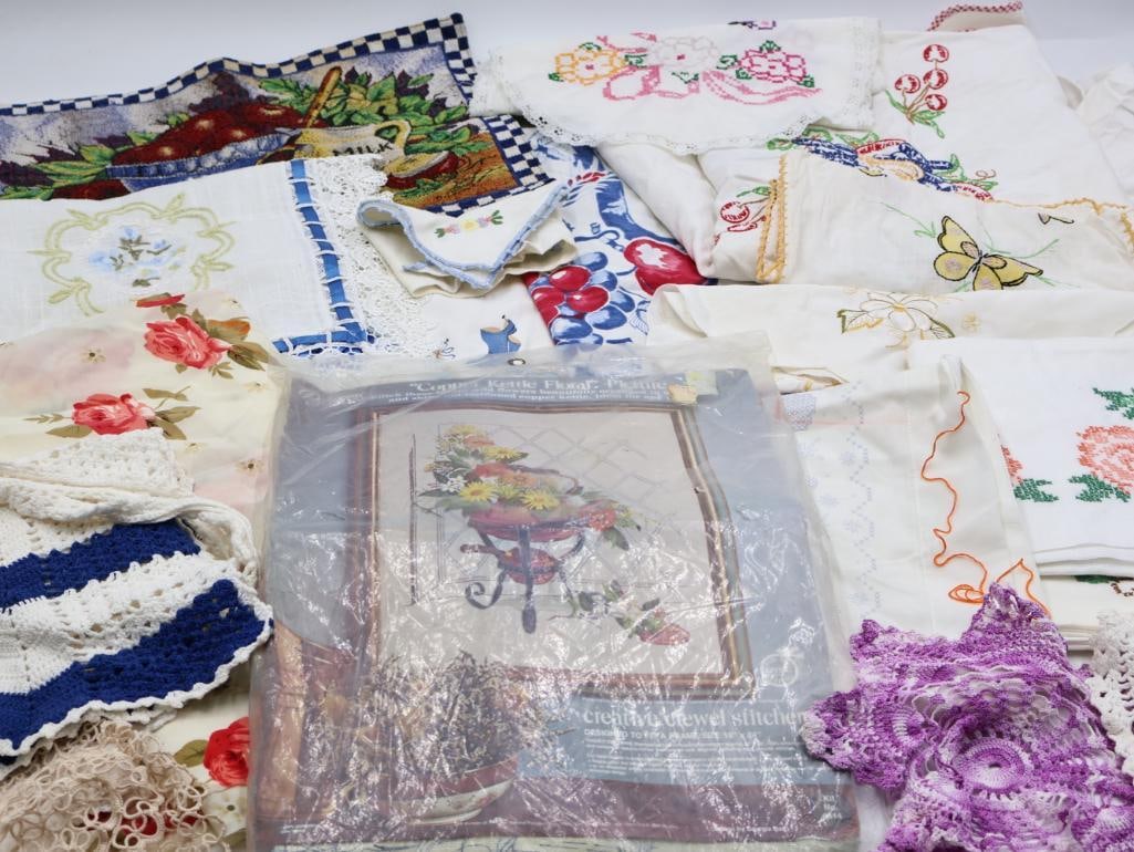 Collection of Vintage Doilies and Embroideries (1 of 20)