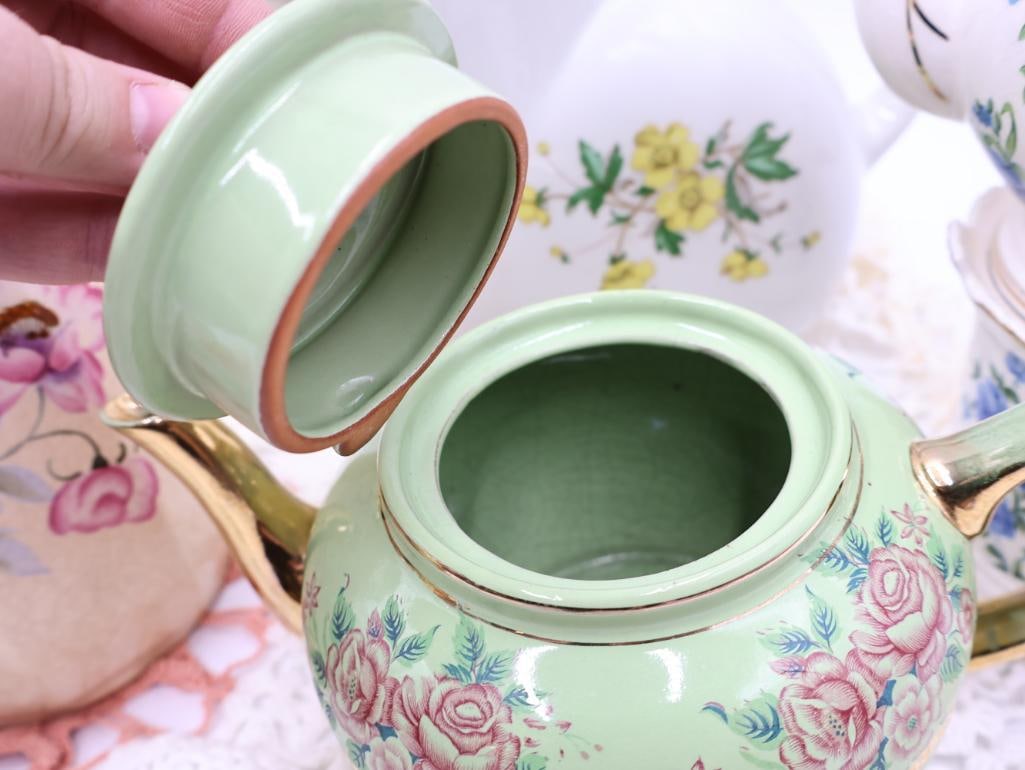 Various Teapots and Linens - 5