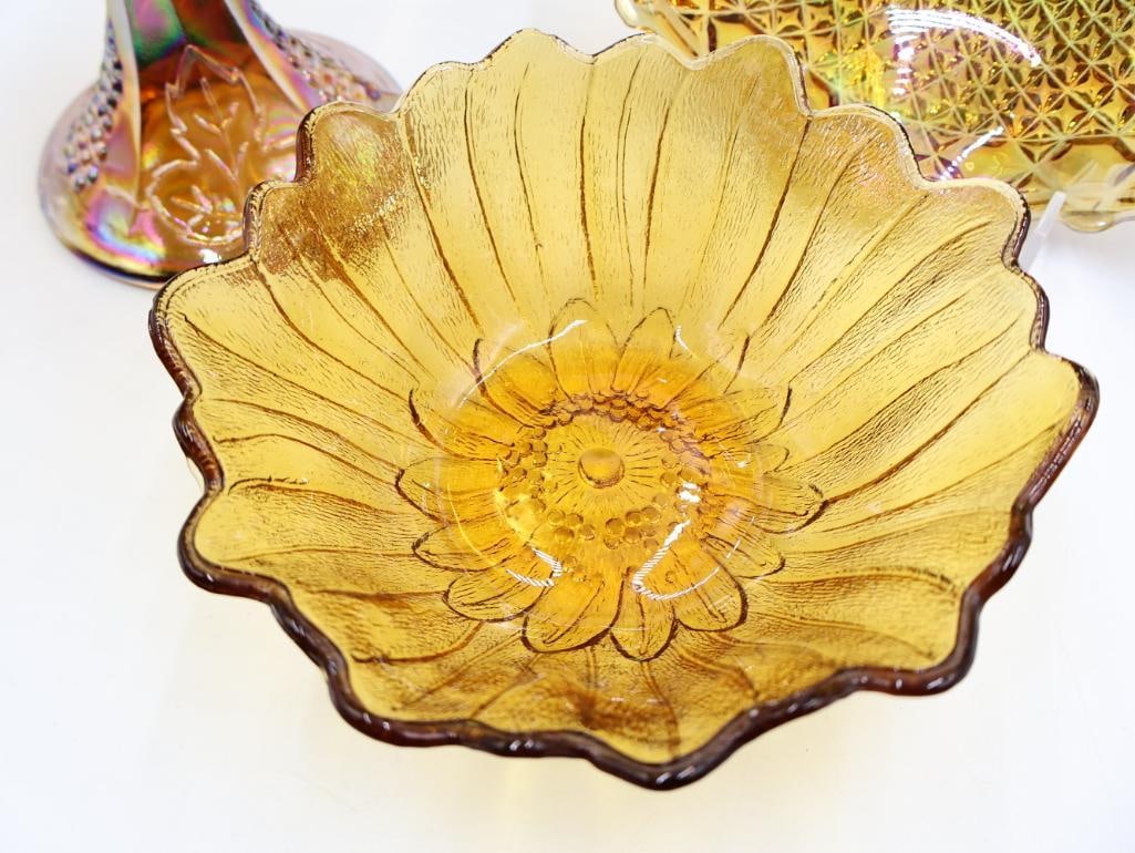 Two Amber Carnival Glass Dishes - 3