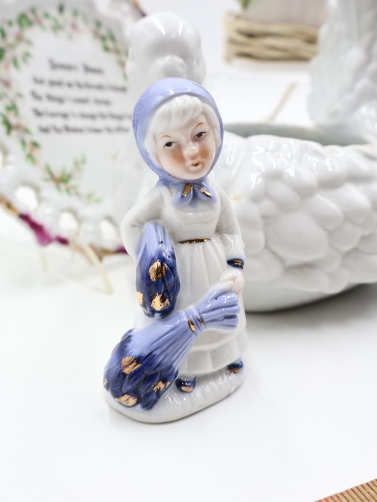 Various Vintage Ceramic Goods - 5