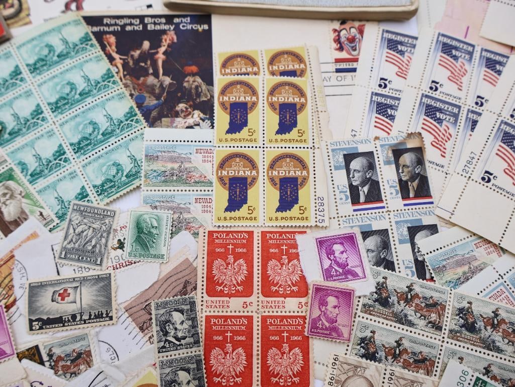 Large Collection of Vintage Stamps - 7