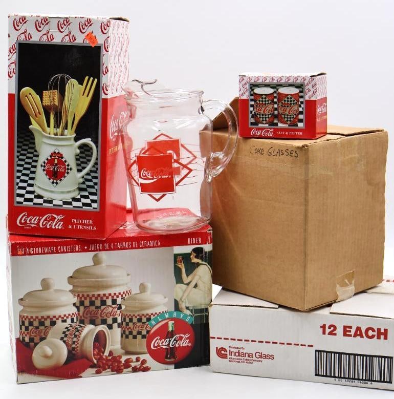 Assorted Coca-Cola Themed Kitchen Essentials (1 of 12)