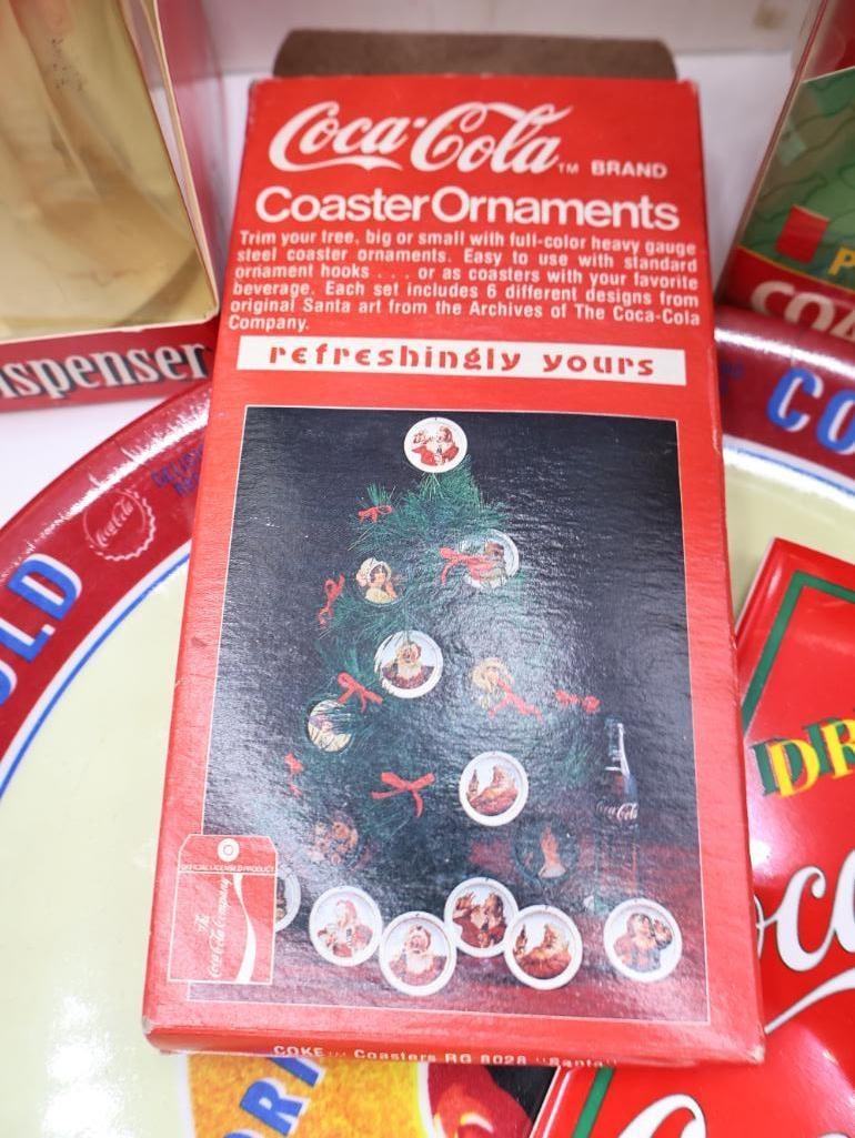 Large Lot of Coca-Cola Themed Drink and Kitchen Wares - 10
