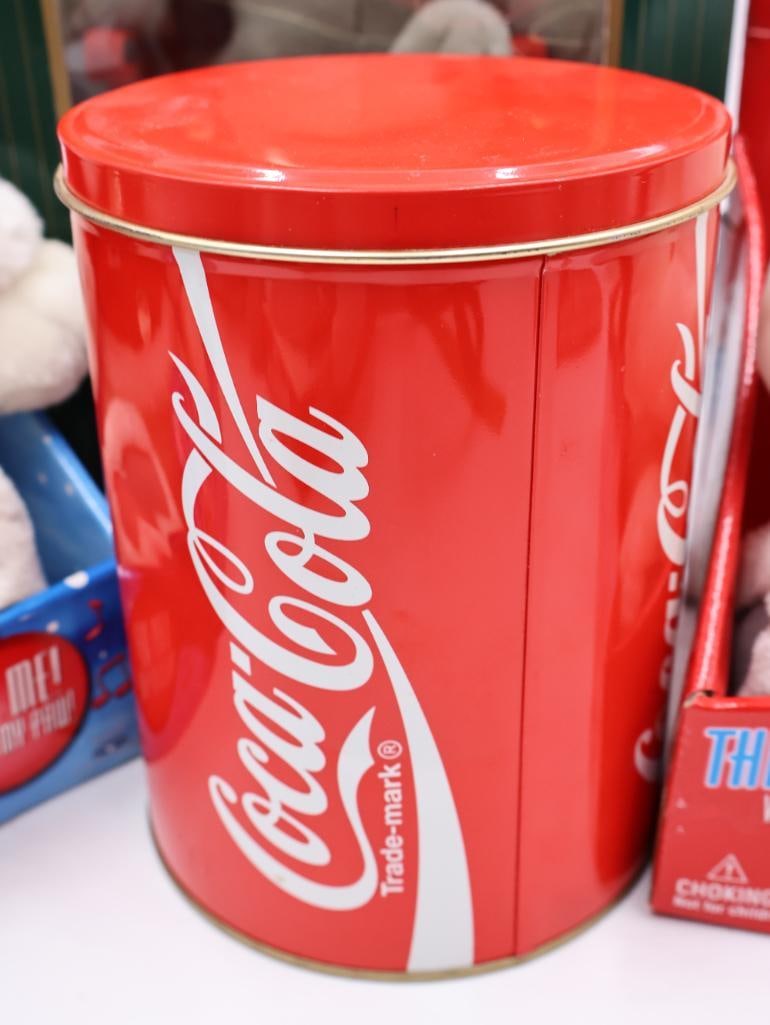 Coca-Cola Plush Animals and Animatronic - 11