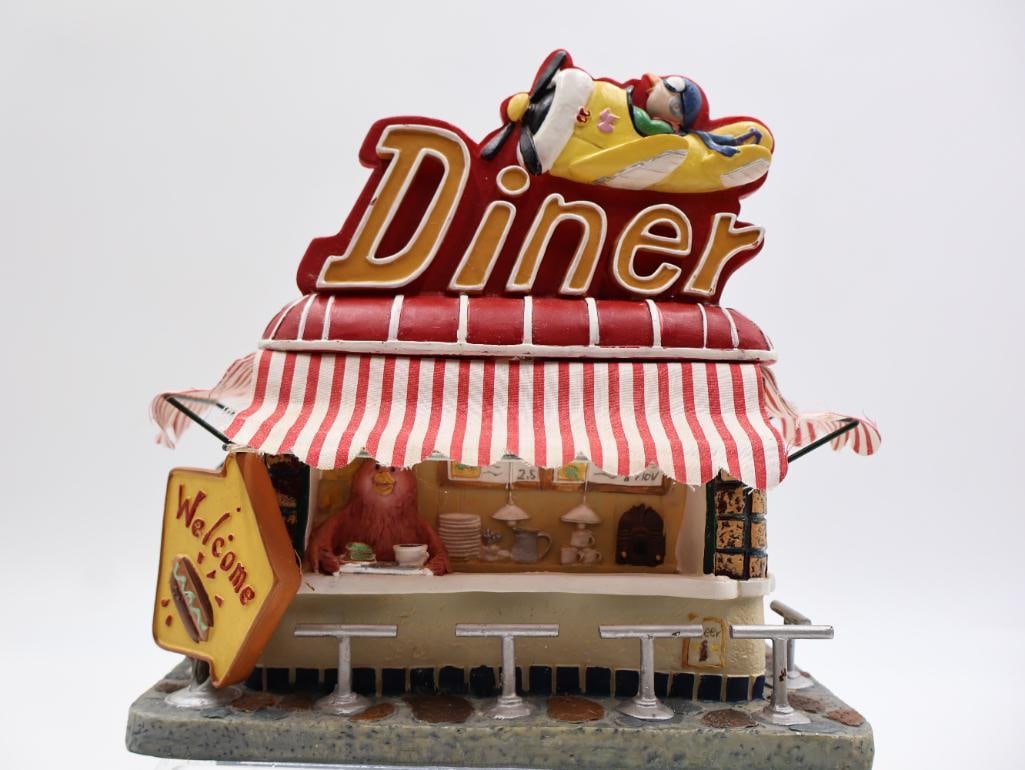 Vintage and Modern Kitchen Decor - 11