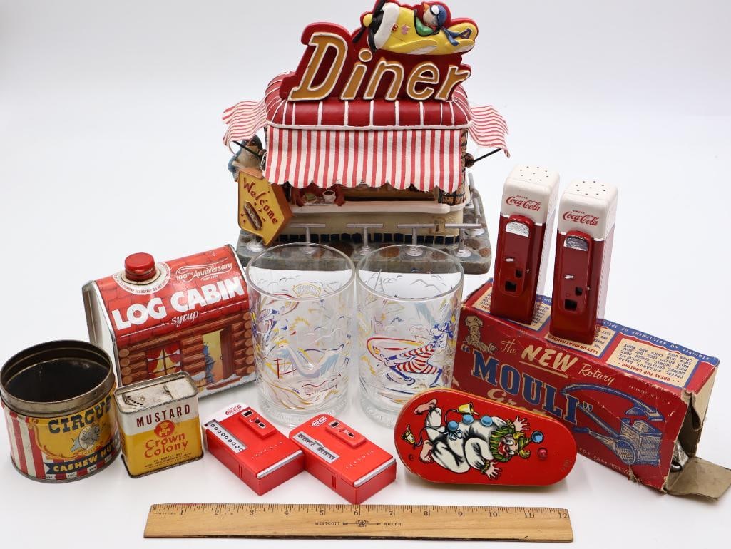 Vintage and Modern Kitchen Decor - 2