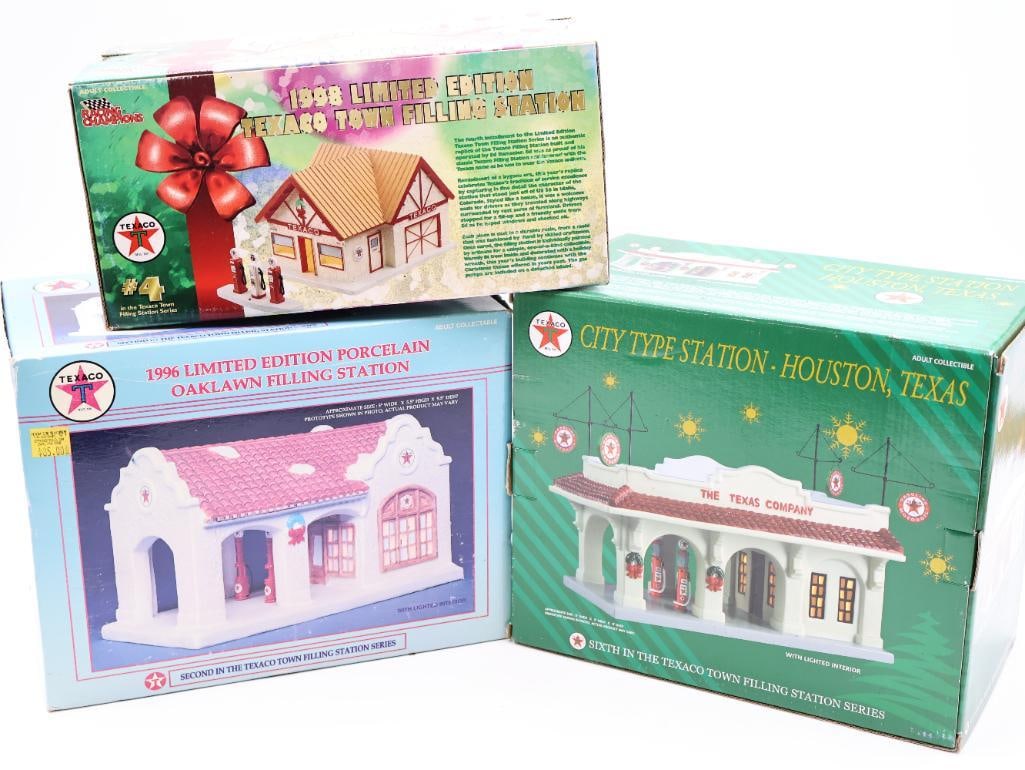 Three Boxed Texaco Miniature Village Fueling Stations (1 of 7)