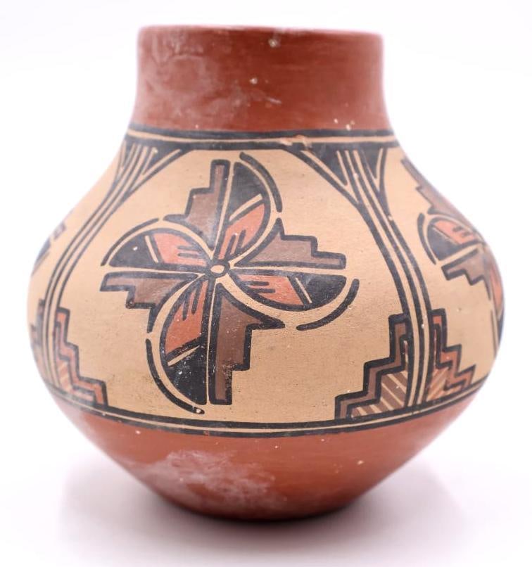 Vintage Bertha Gachupin Jemez Pottery Vase: Vase stands about 5 inches tall and signed on bottom