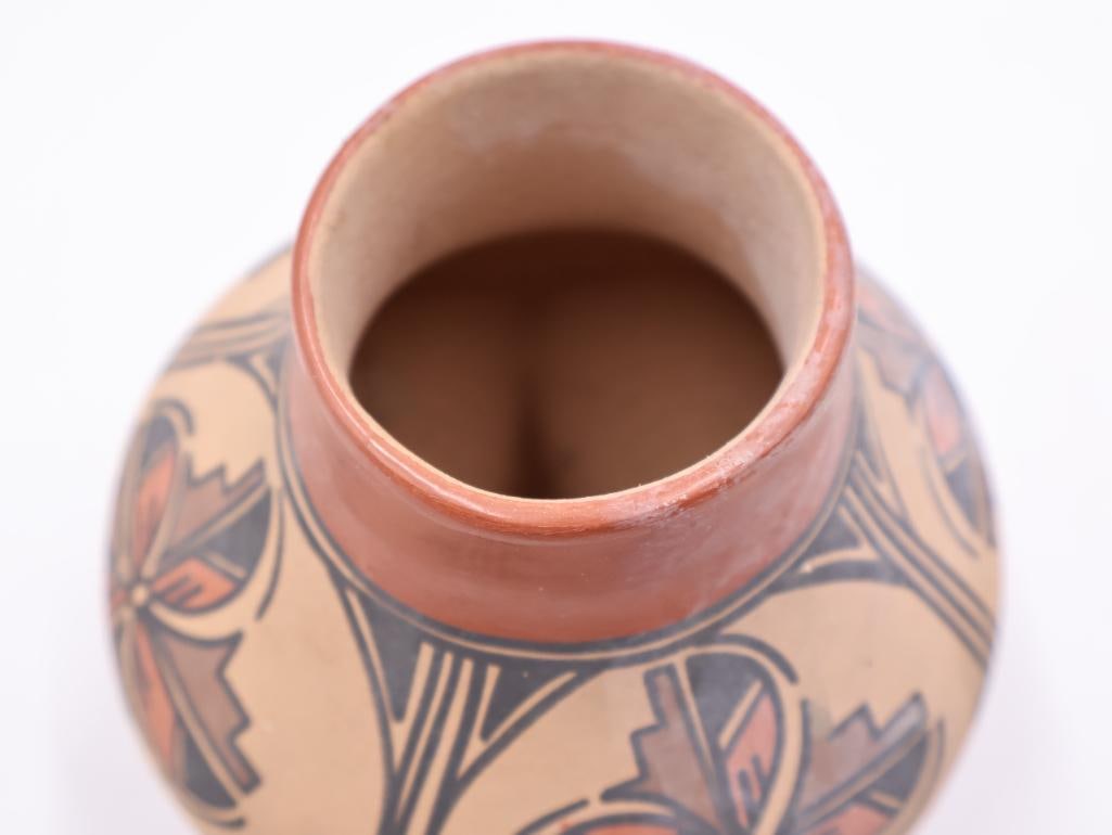 Vintage Bertha Gachupin Jemez Pottery Vase - 4