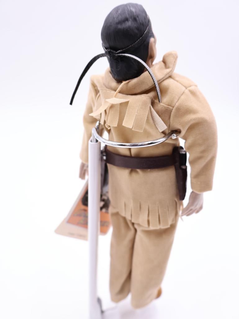 Vintage Tonto Doll and Native American Girl - 10
