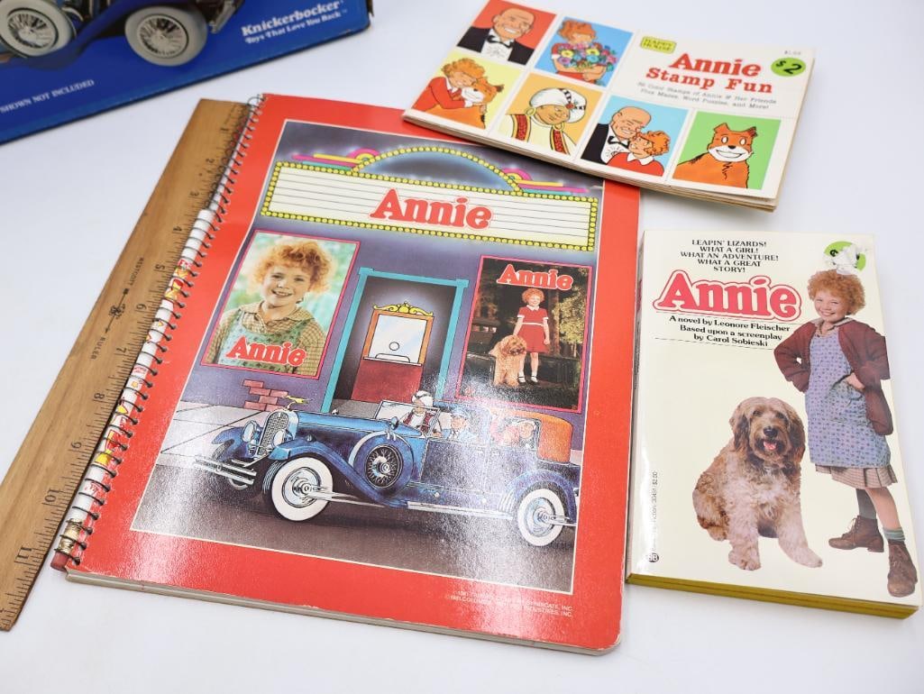 Collection of Vintage Annie Toys - 7
