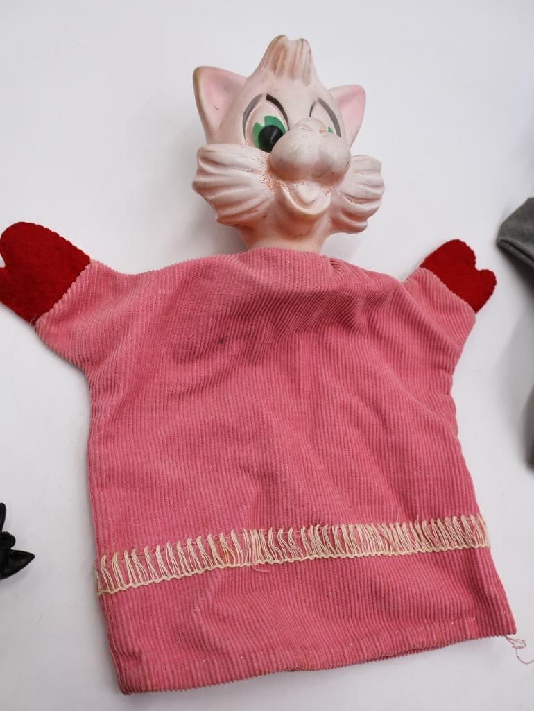Large Lot of Vintage Hand Puppets and Iconic Characters - 10