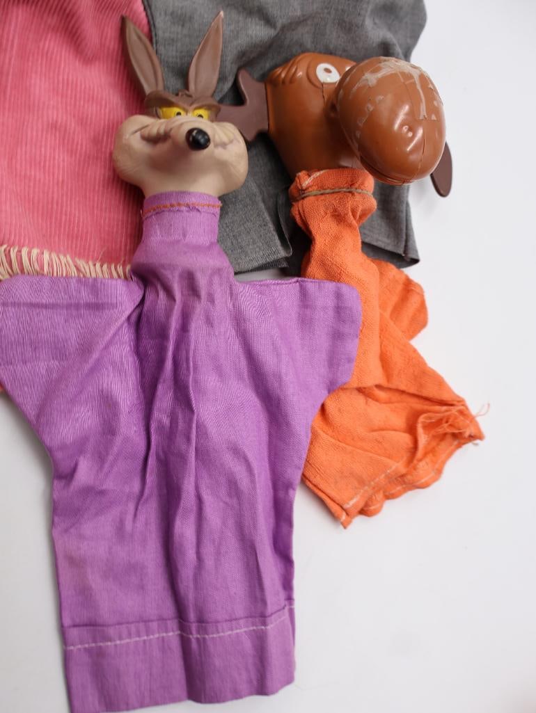 Large Lot of Vintage Hand Puppets and Iconic Characters - 8