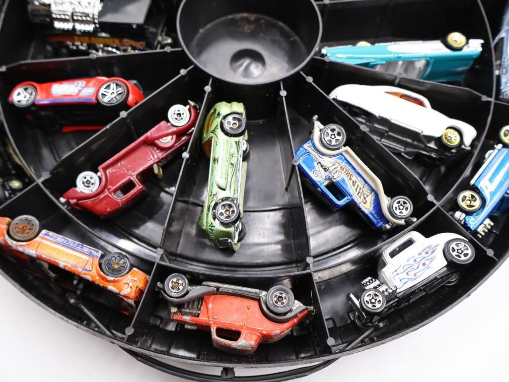 Two Vintage Hot Wheels Super Rally Cases - 15